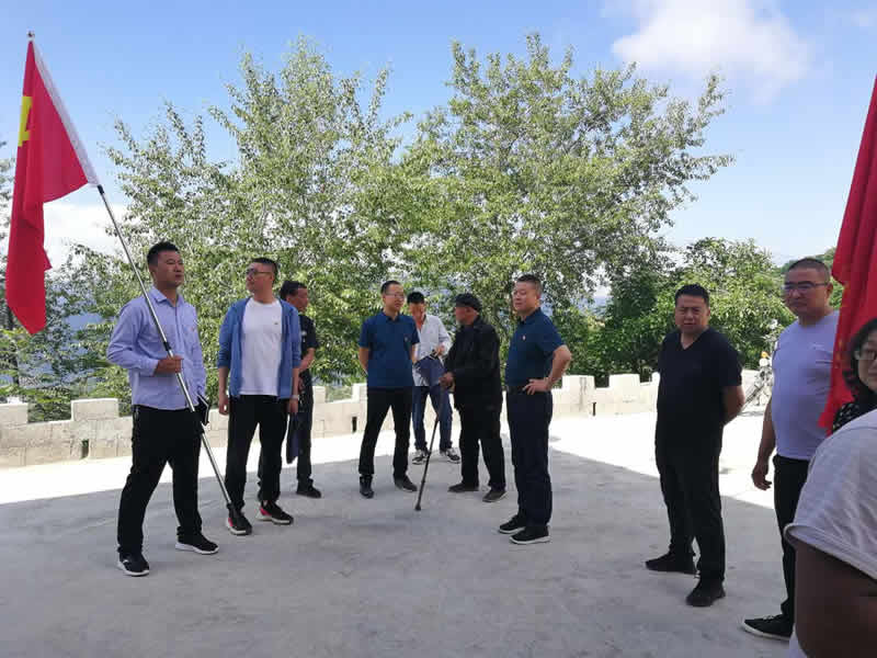 “感黨恩、憶黨史”，--市龍江城鄉(xiāng)發(fā)展集團公司開展慶祝建黨99周年主題黨日活動